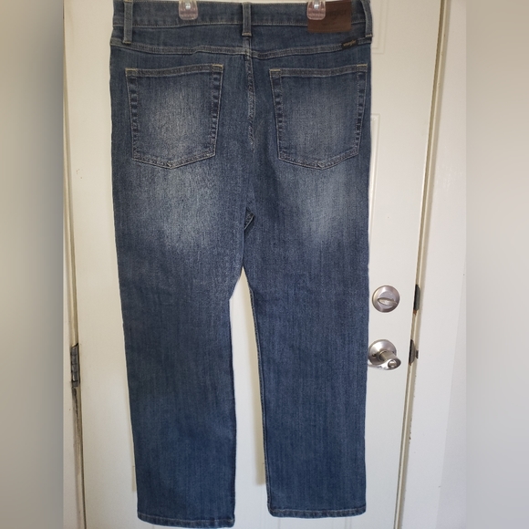 Wrangler Jeans, Regular Fit, 33x30 - Picture 4 of 4